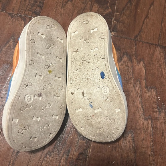 Blippi slide ons. Size 8. - Picture 7 of 7
